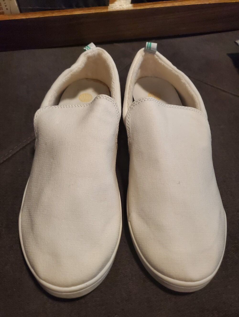 VIONIC BEACH MARSHALL SLIP ON SNEAKERS